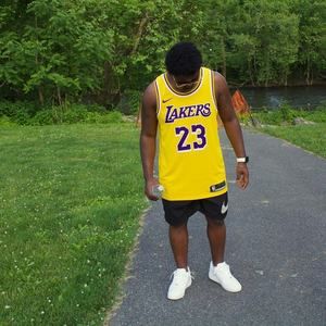 Meet your Posher, Josh